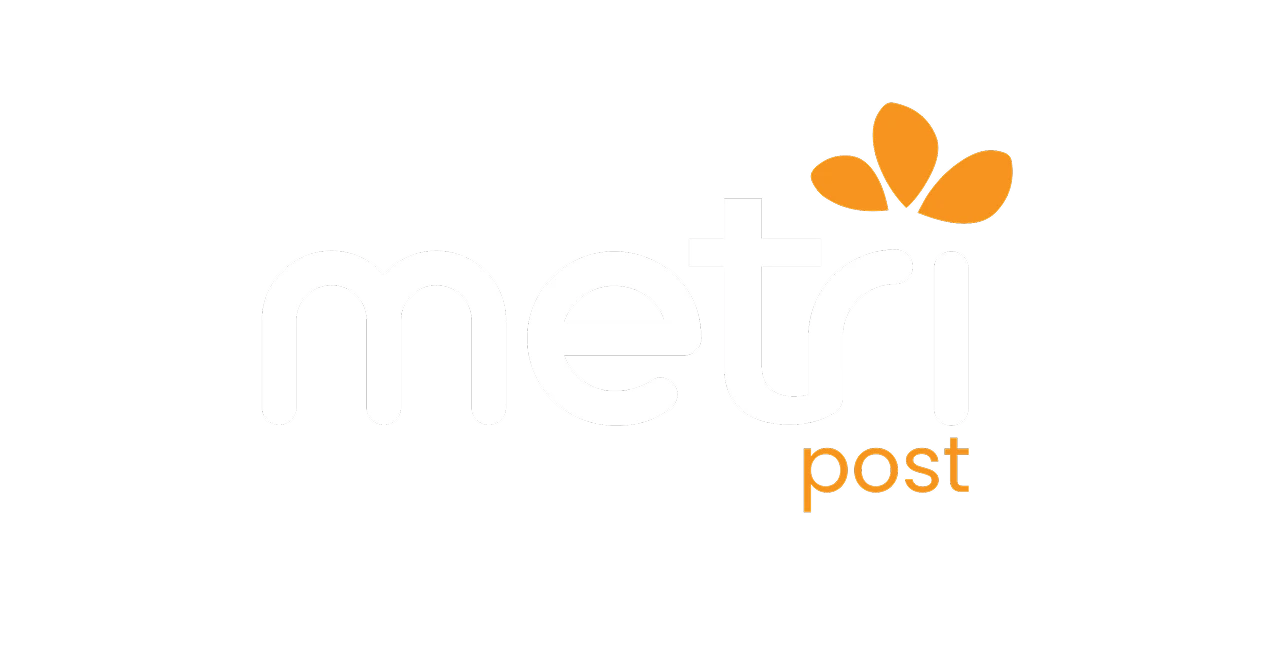 Metri Social Media Posting Logo - Professional Content Posting and Social Media Management